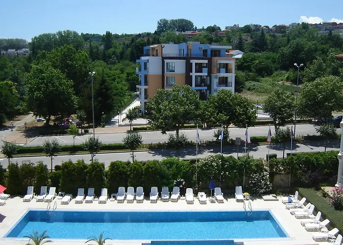 Byala Palace アパート *