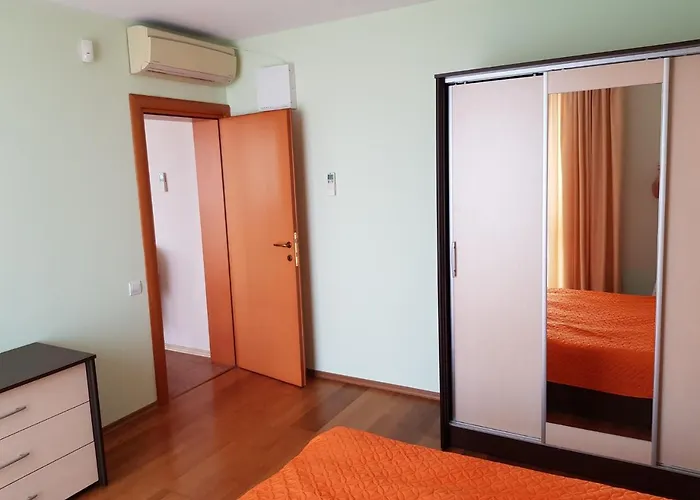 アパート Byala Palace ビャラ