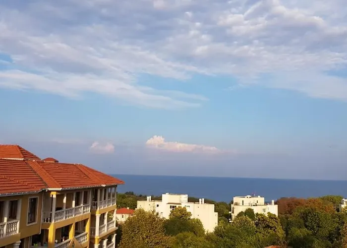 アパート Byala Palace ビャラ