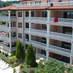 Byala Palace Apartament