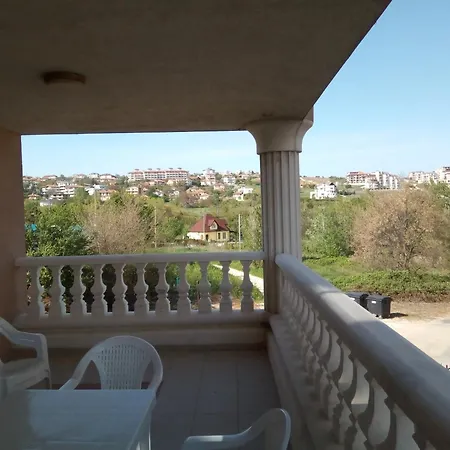 Byala Palace Apartman Bjala