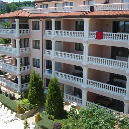 Byala Palace 公寓