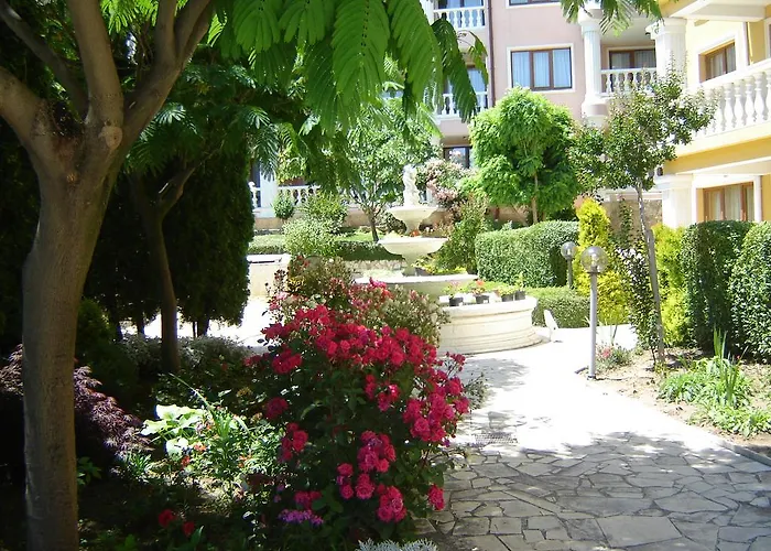 Апартамент Byala Palace Бяла