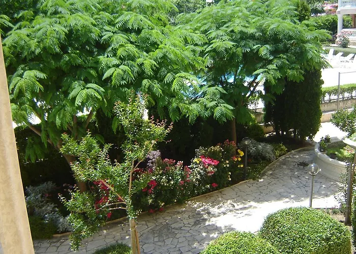 Byala Palace Апартамент