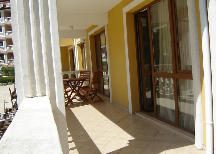 Byala Palace * Бяла