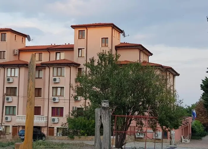 Byala Palace Апартамент Бяла