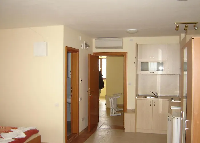 Апартамент Byala Palace Бяла